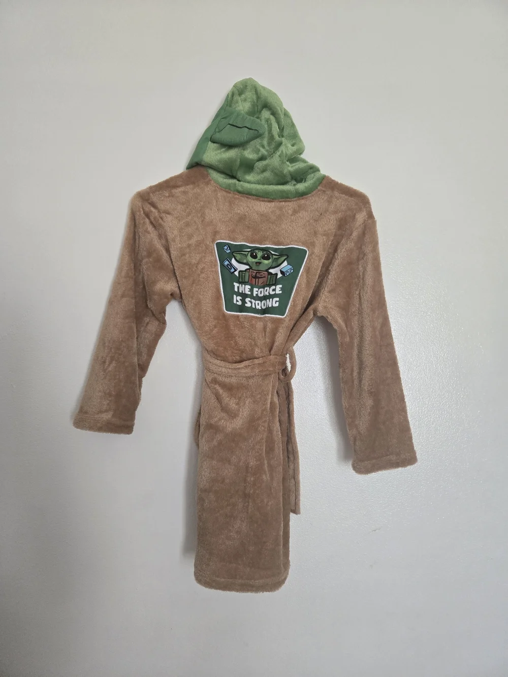 4/$15 Star Wars Baby Yoda Hooded Brown and Green Plush Robe Kids Sz 8